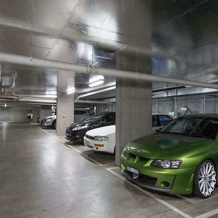 Astra Apartments Glen Waverley @ViQi Buitenkant foto