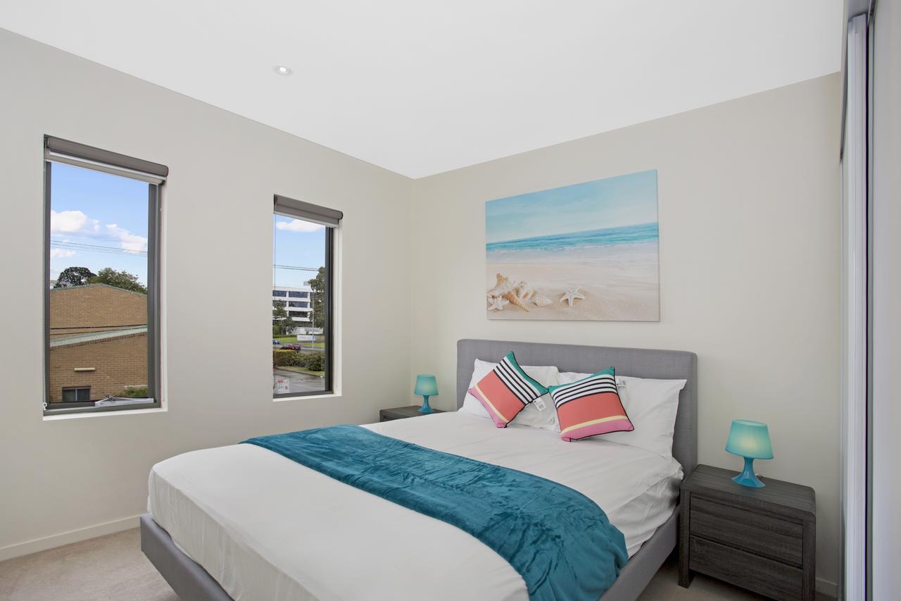 Astra Apartments Glen Waverley @ViQi Buitenkant foto